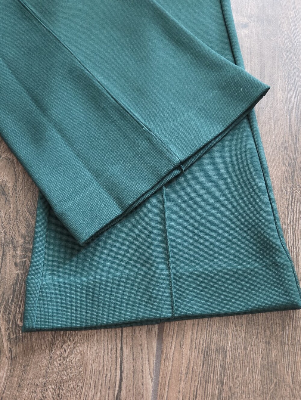 Anthropologie Maeve Margot Kick Flare Cropped Knit Stretch Pants in Pine Green - Picture 6 of 10